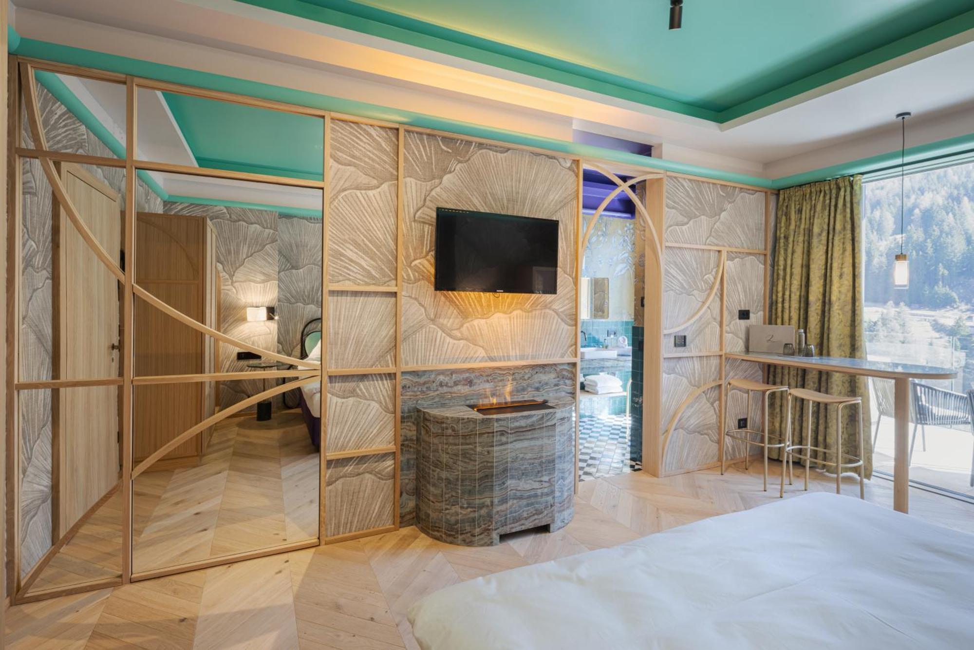 סוראגה Latemar - Hotel Suites Spa מראה חיצוני תמונה